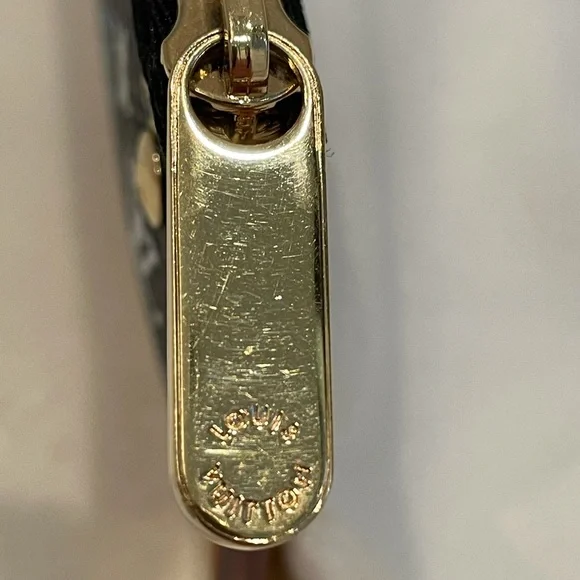 Louis Vuitton Multicolor Pochette Cles - Picture 3 of 14